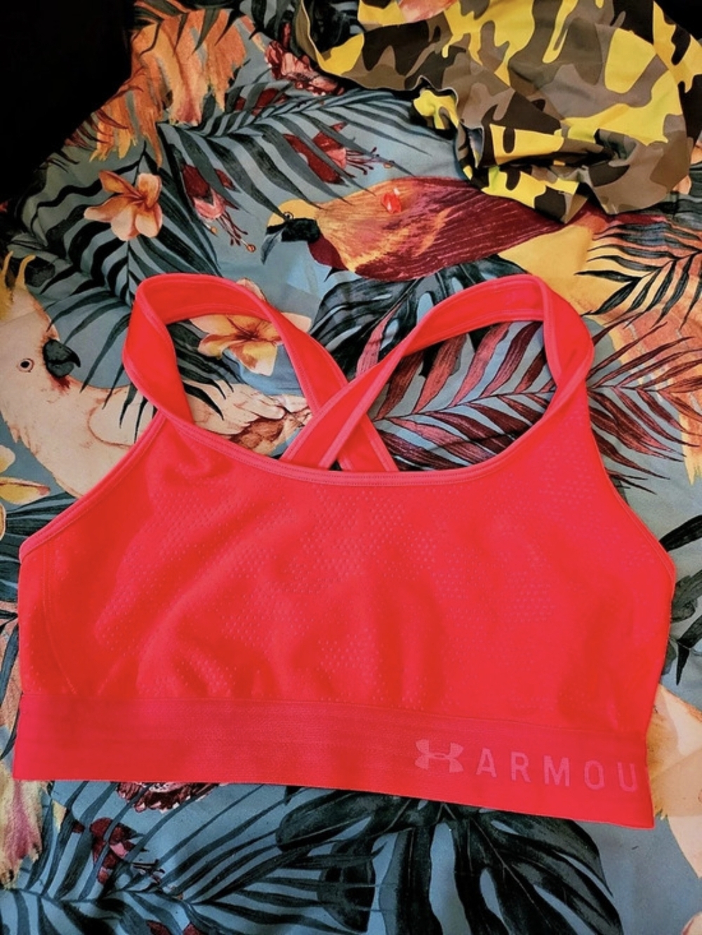 Under Armour Crossback Mid Sports Bra Pink Medium